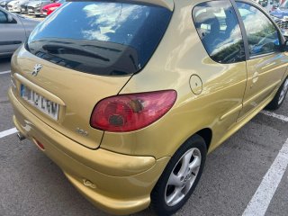 Peugeot 206 2004