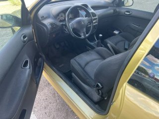 Peugeot 206 2004
