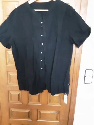Camisa de lino negra