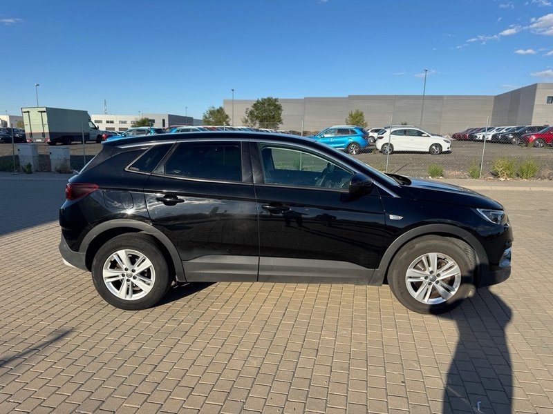 Opel Grandland X 2020, foto 9
