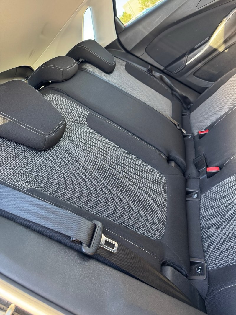 Opel Grandland X 2020, foto 16
