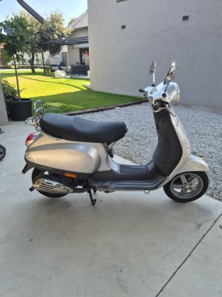 Vespa 50cc Plata