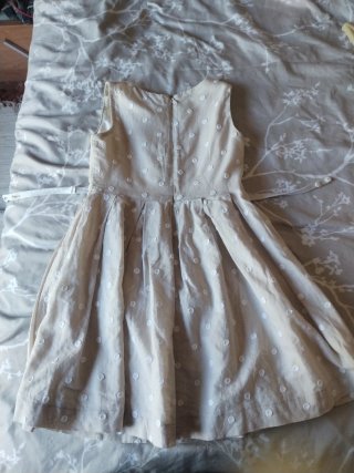 Vestido Mayoral puntitos blancos cinturón