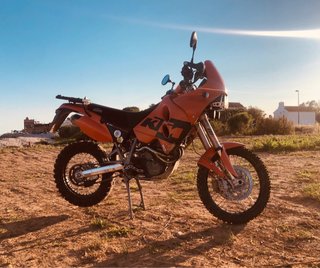 KTM 640 Adventure Naranja