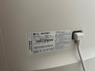 Televisor LG 43 Plata