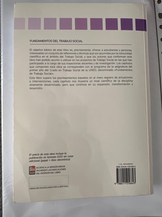 Libro UNED Fundamentos del trabajo social.