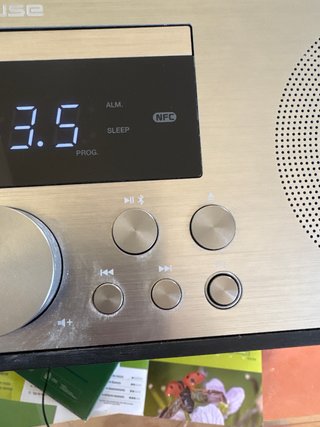 Radio CD Bluetooth Muse Plata y Negro