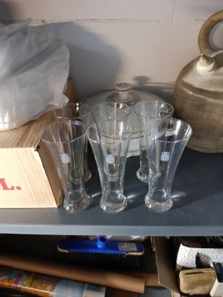 6 vasos con escudo de Navarra