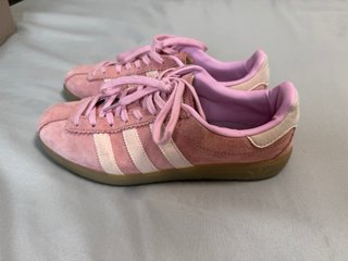Zapatillas Adidas Bermuda Rosas Talla 39