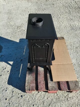 Estufa de leña fundición negra