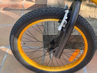BMX B’Twin Wipe five 20” – muy buen estado