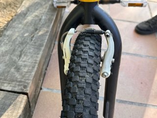 BMX B’Twin Wipe five 20” – muy buen estado