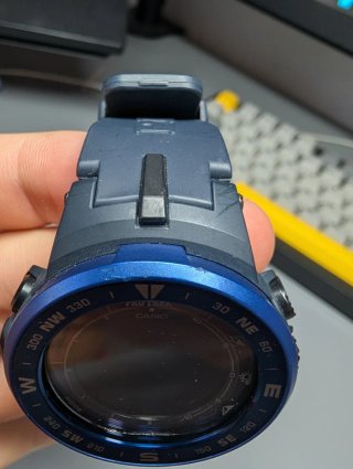 Reloj Casio Pro Trek solar azul