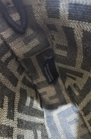 Bolso Fendi Baguette mediano original