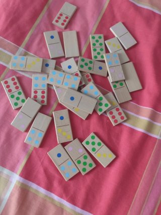 Dominó de madera