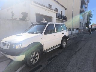 Nissan Terrano II 2000