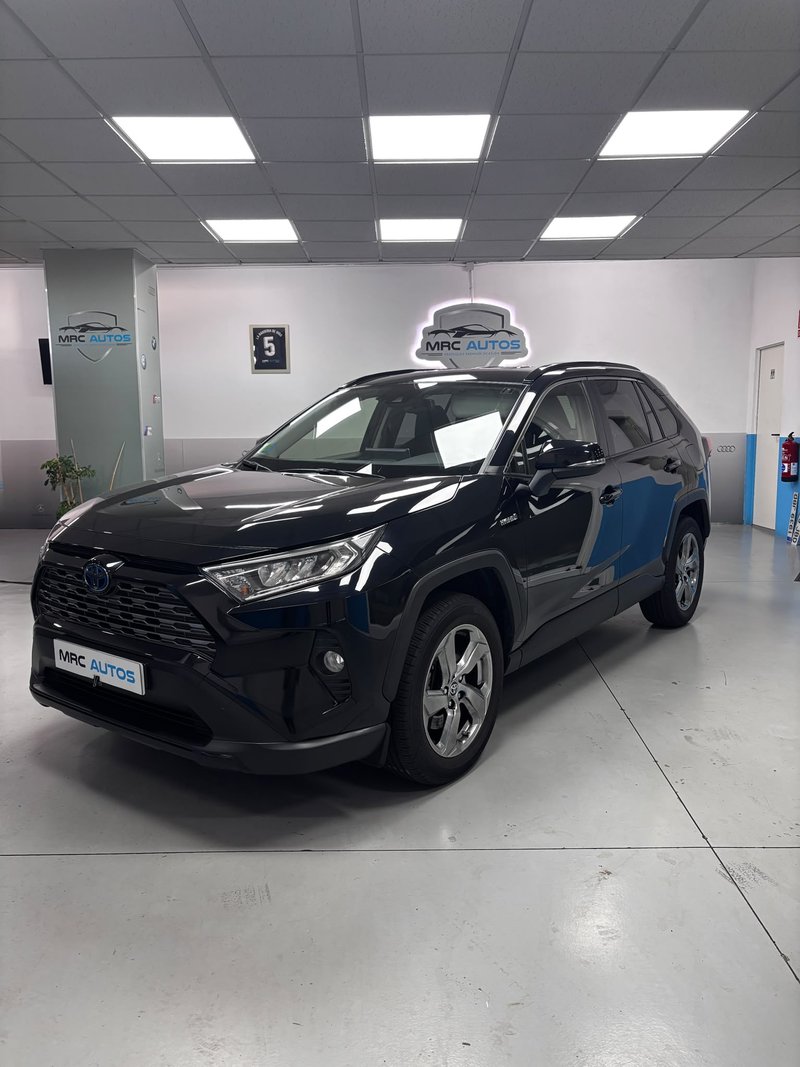 Toyota RAV4 2.5l 220H Advance (2021) 2021
