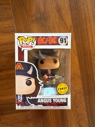 Funko Pop Angus Young AC/DC #91 Chase Edition