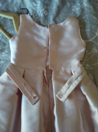 Vestido niña rosa con lazitos y cinturón