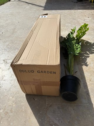 Planta Artificial Grande 110cm