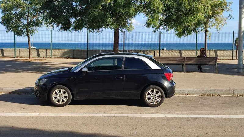 Audi A1 1.2 TFSI Attraction 2012, foto 5