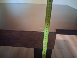 Mesa de comedor de madera maciza
