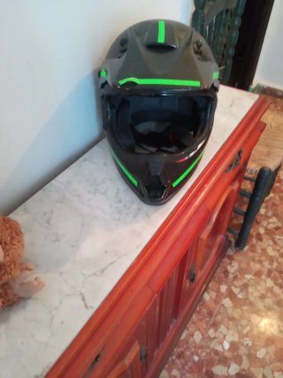 Casco de moto integral negro