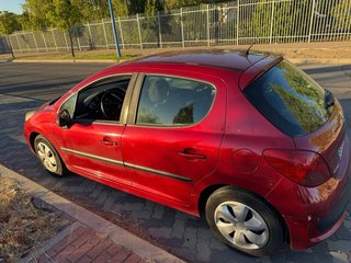 Peugeot 207 2006