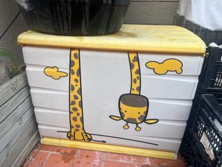 Baúl infantil jirafa