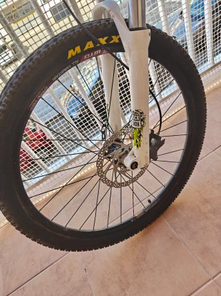 FELT Doble Suspensión 26" - Equilink / RockShox