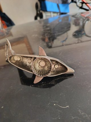 Cavatappi apribottiglie a forma di delfino