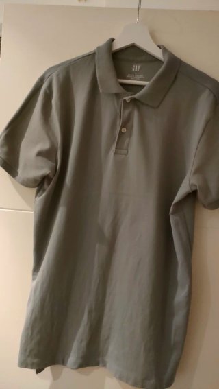 Polos GAP M colores,azul marino,gris, negro, beige