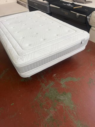135x190 BASE TAPIZADA NUEVA COLCHÓN TÍVOLI VISCO