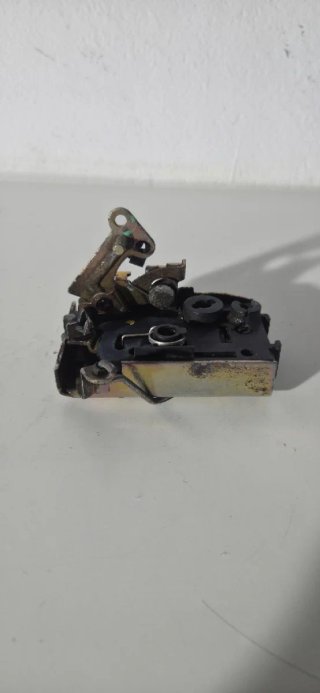 Cerradura Trasera Derecha Citroen ZX 1995