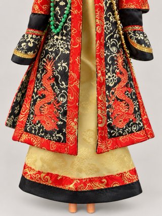 Barbie Emperatriz China 1997 Mattel #16708