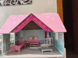 Casita de madera para jugar