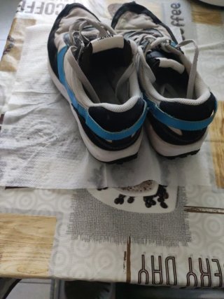 Tenis Nike Beige y Azul original
