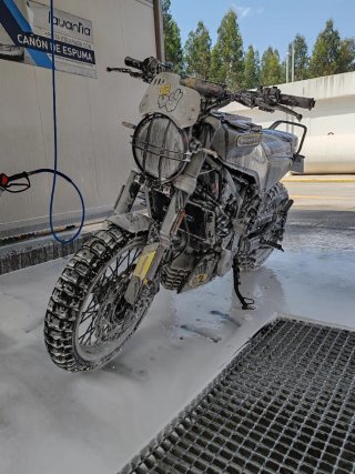 Husqvarna Svartpilen 401, 44cv