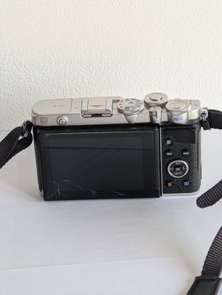 Olympus PEN E-P7 Corpo