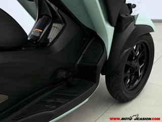 YAMAHA TRICITY 300 -APTA B Y A2- GARANTÍA OFICIAL