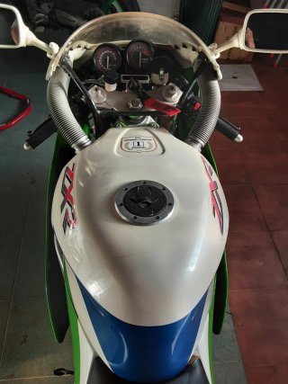Kawasaki ZXR 750 R Sportbike