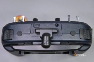 Emisor Jumper T14 ELRS HALL OLED 2.4G