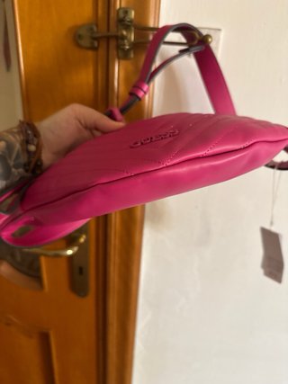 Marsupio Guess Rosa Trapuntato