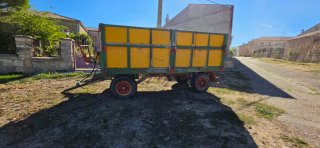 Remolque agrícola basculante 8.000 kg – 2 ejes – c