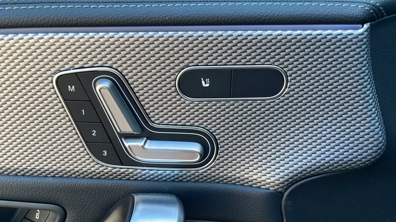 Mercedes-Benz CLA 2023, foto 13