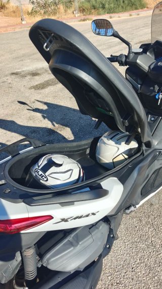 Yamaha X max 400