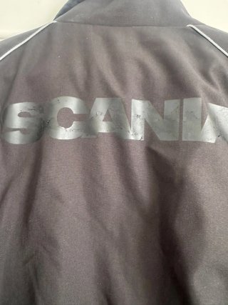 Chaqueta Scania Negra