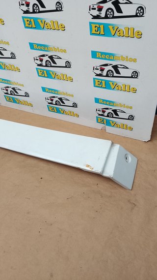 TALONERA LADO DERECHO MERCEDES VIANO W639