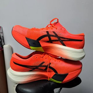 ASICS Metaspeed Edge Paris 46