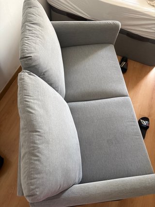 Sofá Ikea gris claro 2 plazas